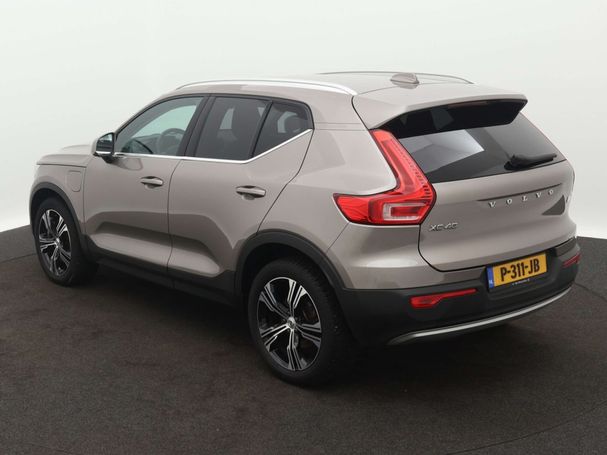 Volvo XC40 Recharge T4 155 kW image number 2