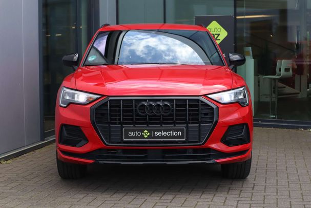 Audi Q3 35 TFSI S-line 110 kW image number 9