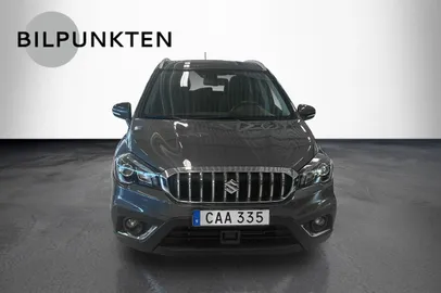 Car image 2