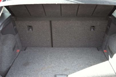 Car image 41