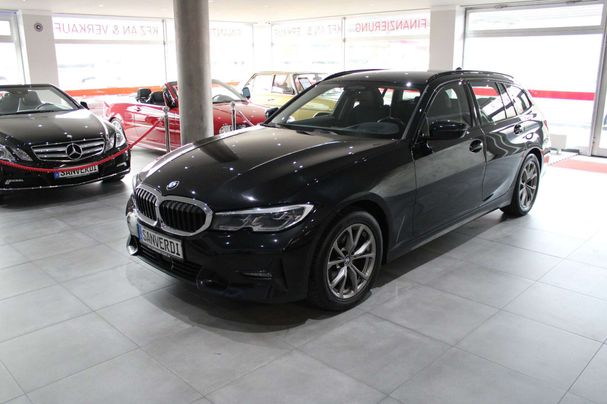 BMW 320d Touring 140 kW image number 1