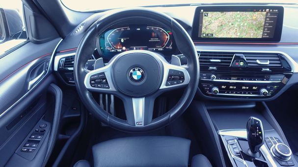 BMW 520i 135 kW image number 21