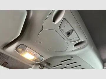 Car image 41