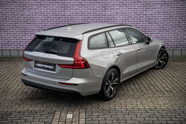 Volvo V60 B3 Essential 120 kW image number 16