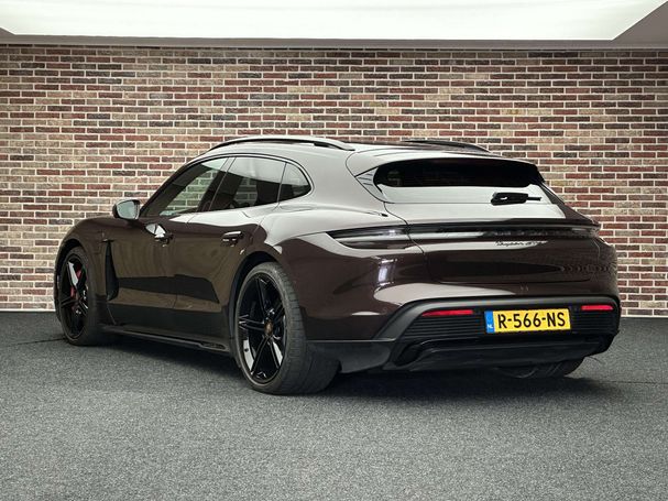 Porsche Taycan GTS Sport Turismo 380 kW image number 3