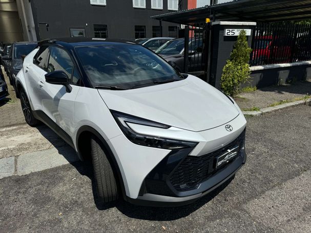 Toyota C-HR 2.0 Hybrid 135 kW image number 8