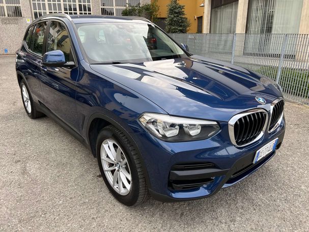 BMW X3 xDrive20d Advantage 140 kW image number 11