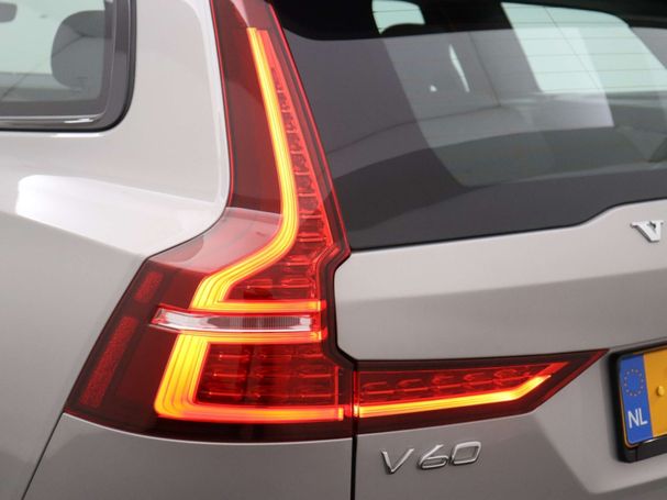 Volvo V60 B4 Plus 145 kW image number 45