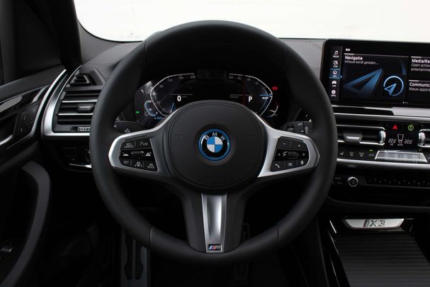 BMW iX3 80 kWh 210 kW image number 25