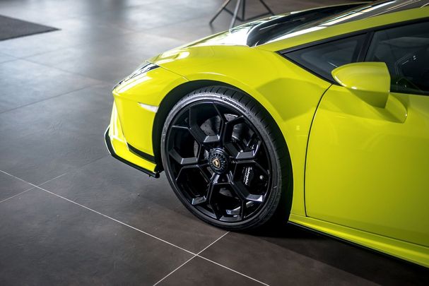 Lamborghini Huracan 471 kW image number 14