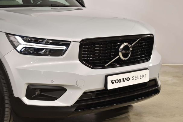 Volvo XC40 Recharge R T4 Design Expression 155 kW image number 9