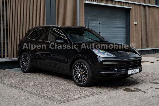 Porsche Cayenne Turbo 404 kW image number 1