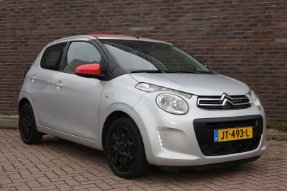 Car image 2