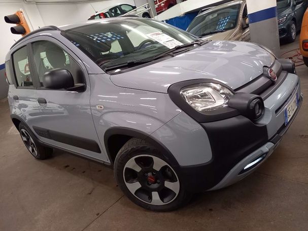 Fiat Panda Cross 1.0 Hybrid City 51 kW image number 9