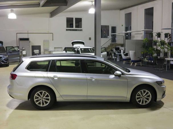 Volkswagen Passat Variant 1.5 TSI Business DSG 110 kW image number 13