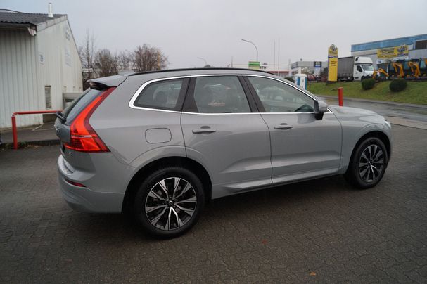 Volvo XC60 B4 Core 145 kW image number 1