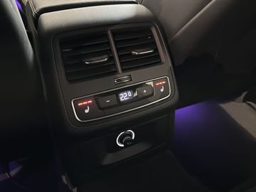 Car image 41