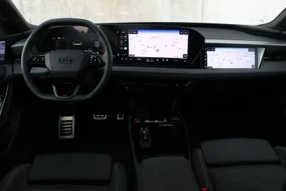 Car image 44