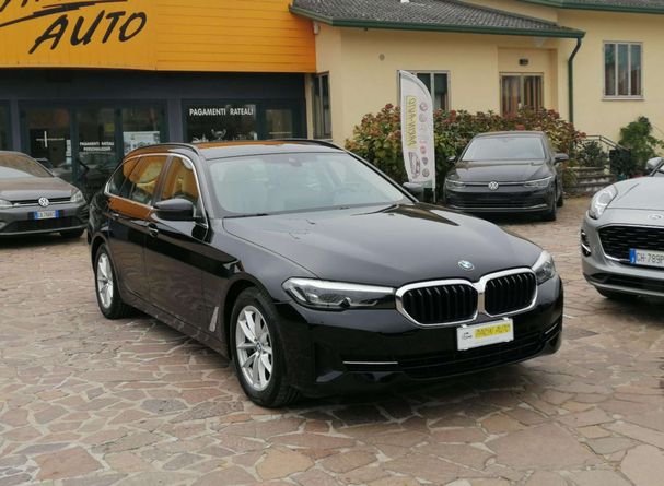 BMW 520d Touring xDrive 140 kW image number 6