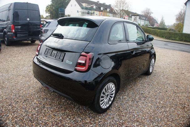 Fiat 500 e 70 kW image number 3