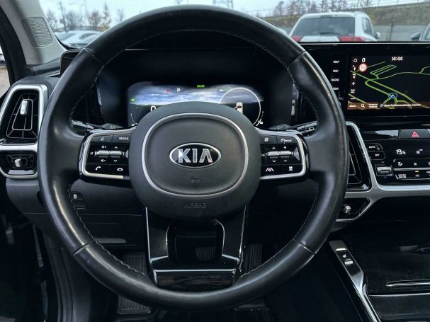 Kia Sorento 1.6 T-GDI 169 kW image number 16