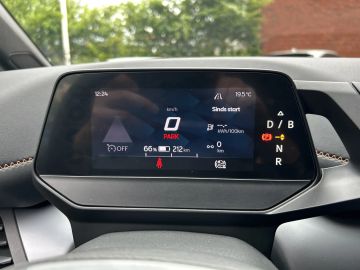 Car image 31