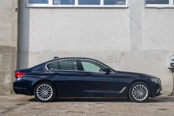 BMW 530i 185 kW image number 6