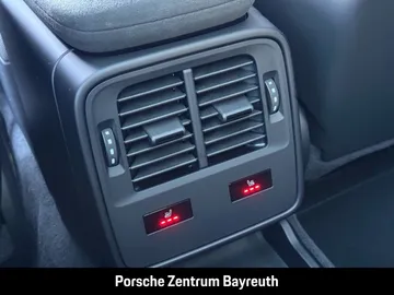 Car image 42