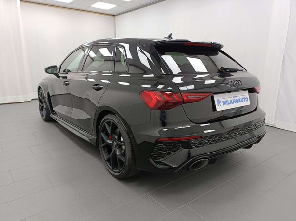 Audi RS3 TFSI quattro S tronic 294 kW image number 4