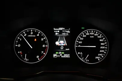 Car image 30