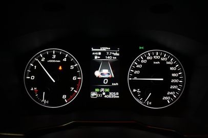 Car image 30