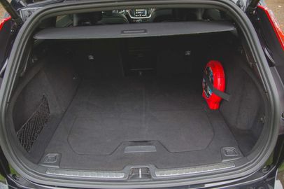 Car image 33