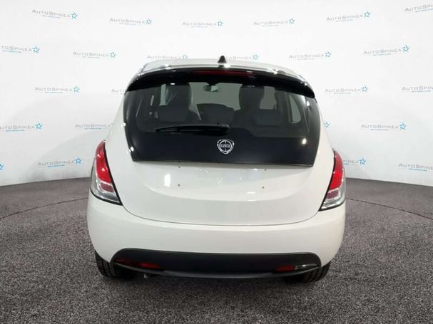 Lancia Ypsilon 51 kW image number 3