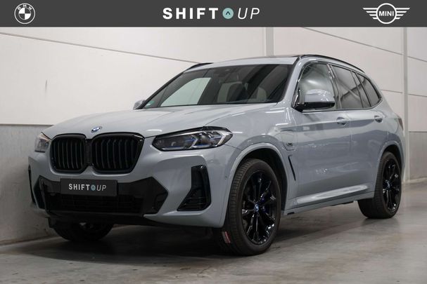 BMW X3 xDrive30e 215 kW image number 1