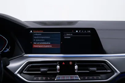 Car image 33