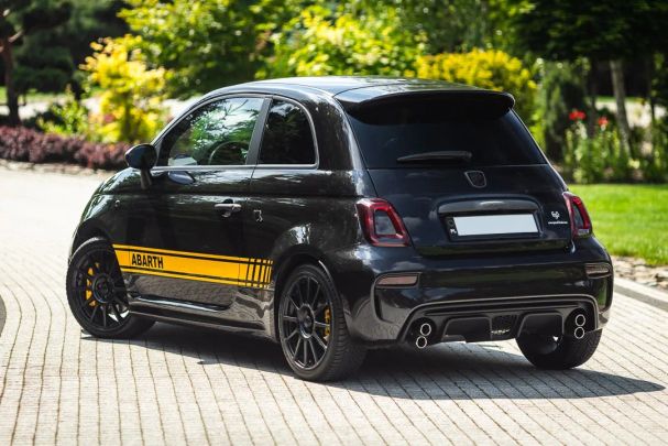 Abarth 500 1.4 16V T Jet 132 kW image number 11