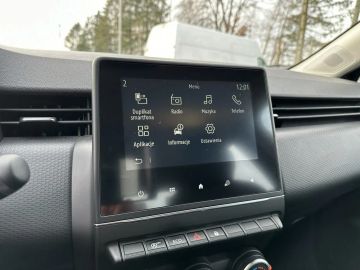 Car image 26