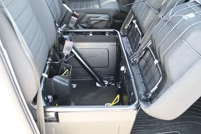 Car image 42