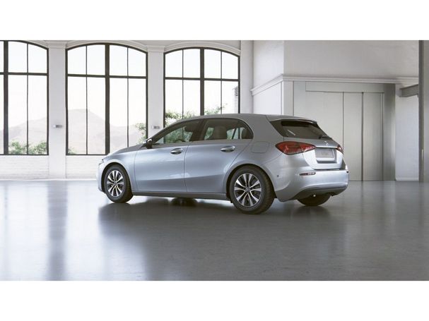 Mercedes-Benz A 180 100 kW image number 13