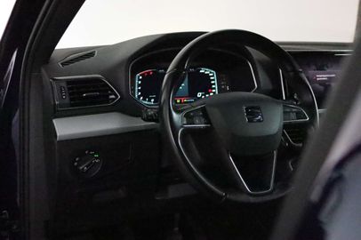 Car image 37