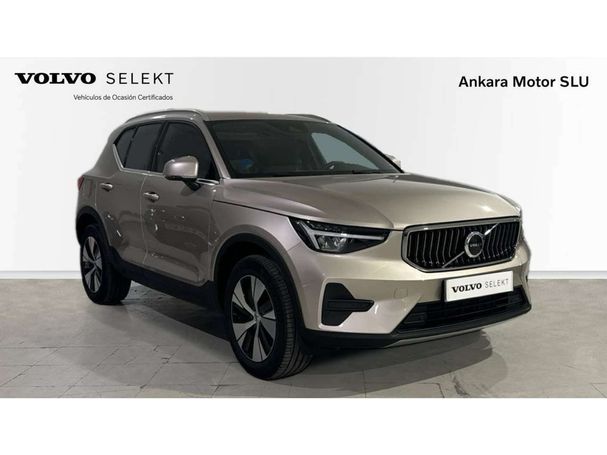 Volvo XC40 Recharge T4 155 kW image number 6