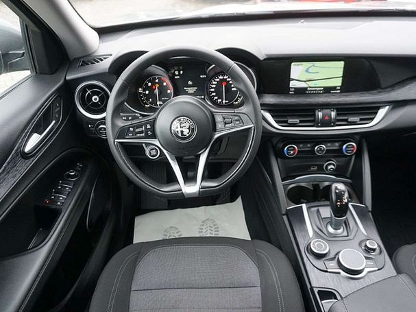 Alfa Romeo Stelvio 2.2 118 kW image number 8