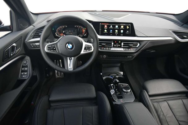 BMW 118i 100 kW image number 22