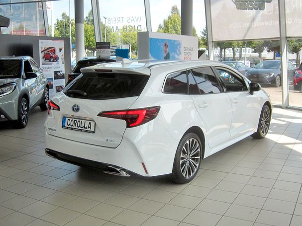 Toyota Corolla 1.8 Hybrid Touring Sports 103 kW image number 5