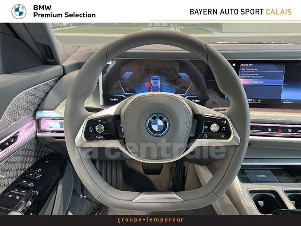 BMW i7 xDrive60 400 kW image number 15