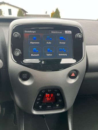 Toyota Aygo 53 kW image number 12