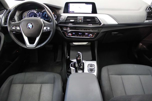 BMW X3 xDrive 120 kW image number 14