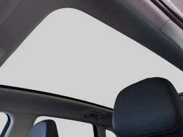 Car image 34