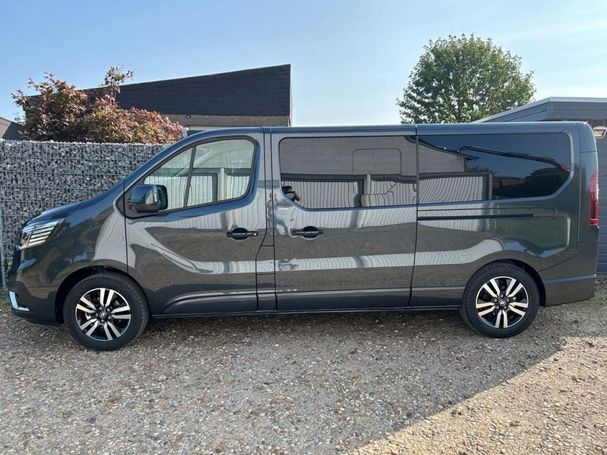 Renault Trafic Grand Blue dCi 150 Spaceclass 110 kW image number 3