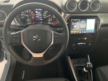 Car image 10